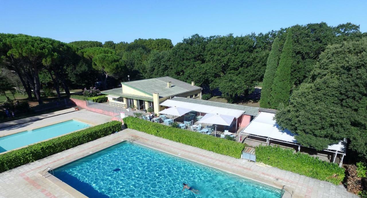 Domaine Le Moulin Neuf Hotel Saint-Quentin-la-Poterie Luaran gambar