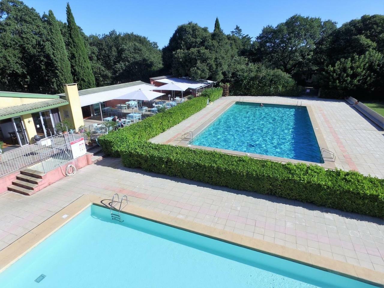 Domaine Le Moulin Neuf Hotel Saint-Quentin-la-Poterie Luaran gambar